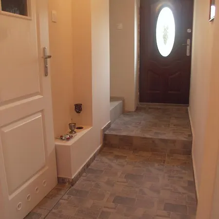 Accommodatie bij particulieren Pod Debowcem *
